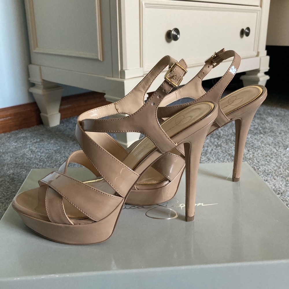 Jessica Simpson Bianca Style Nude Heels Size 7.5